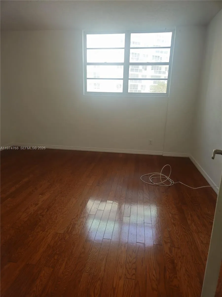 3801 S Ocean Dr 3a, Hollywood, Florida 33019, Hollywood, Florida 33019, 1 Bedroom Bedrooms, ,1 BathroomBathrooms,Residential Lease,For Rent,3801 S Ocean Dr 3a, Hollywood, Florida 33019,A11974768