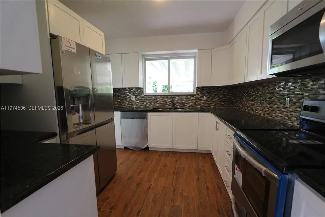 2436 Sw 19th Ave, Miami, Florida 33145, Miami, Florida 33145, 3 Bedrooms Bedrooms, ,3 BathroomsBathrooms,Residential Lease,For Rent,2436 Sw 19th Ave, Miami, Florida 33145,A11974506