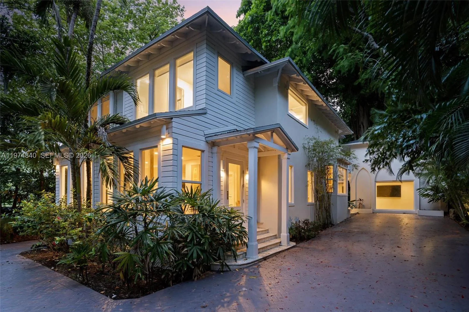 4286 S Douglas Rd, Miami, Florida 33133, Miami, Florida 33133, 5 Bedrooms Bedrooms, ,5 BathroomsBathrooms,Residential,For Sale,4286 S Douglas Rd, Miami, Florida 33133,A11974840