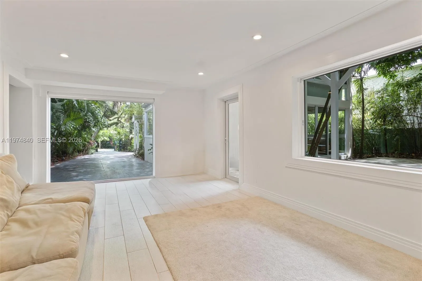 4286 S Douglas Rd, Miami, Florida 33133, Miami, Florida 33133, 5 Bedrooms Bedrooms, ,5 BathroomsBathrooms,Residential,For Sale,4286 S Douglas Rd, Miami, Florida 33133,A11974840