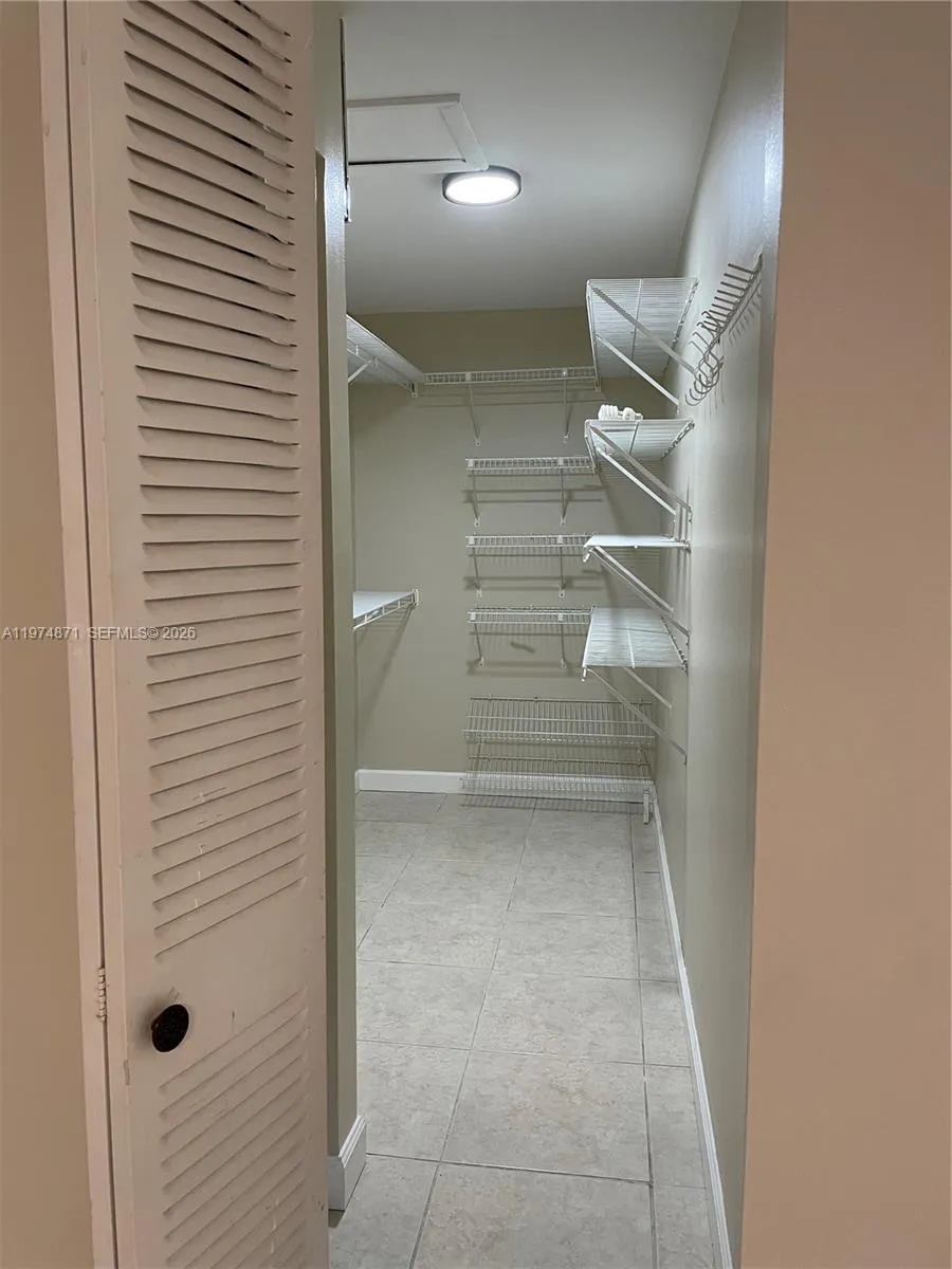 4702 Sw 67th Ave O19, Miami, Florida 33155, Miami, Florida 33155, 2 Bedrooms Bedrooms, ,2 BathroomsBathrooms,Residential Lease,For Rent,4702 Sw 67th Ave O19, Miami, Florida 33155,A11974871
