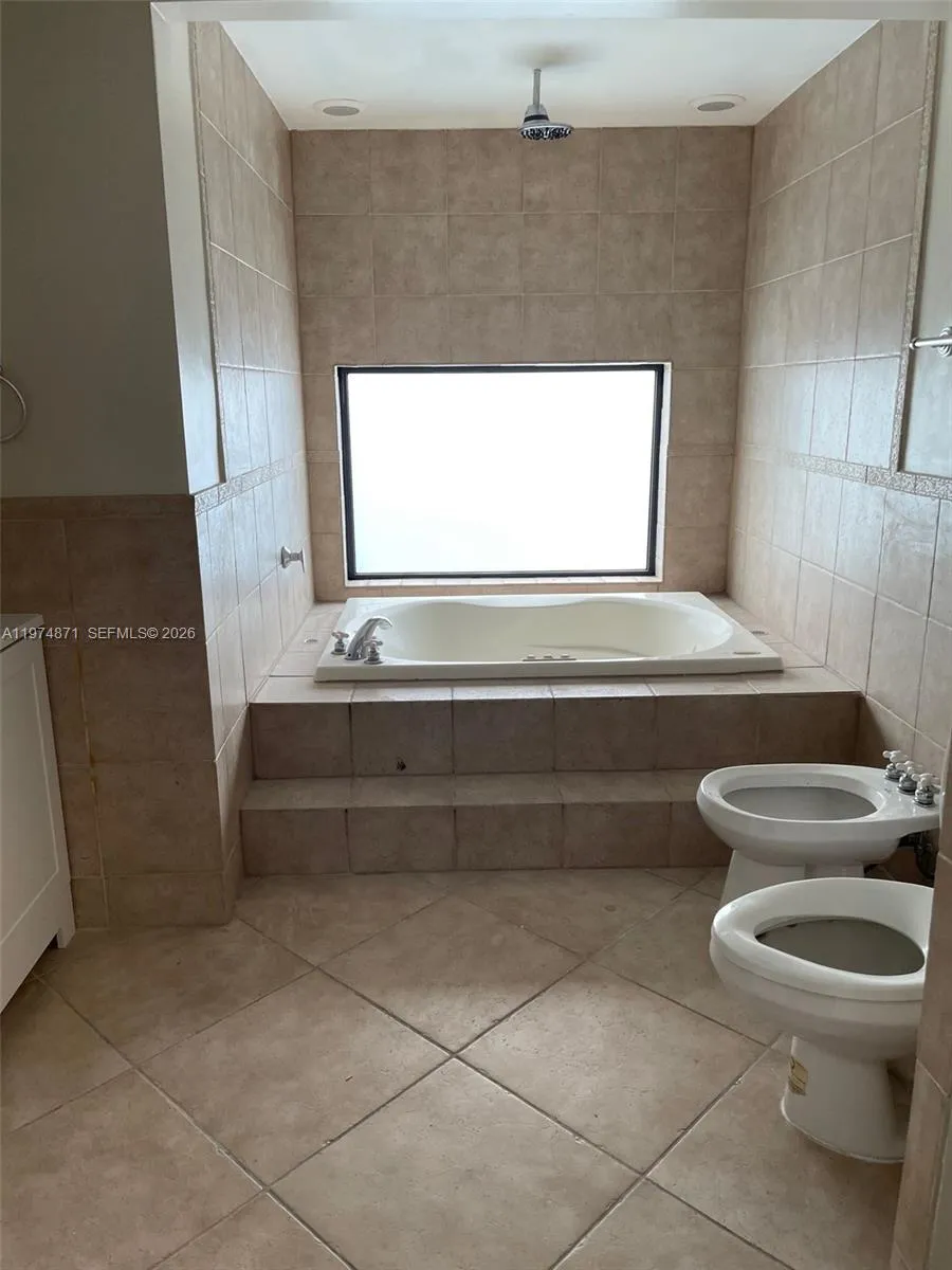 4702 Sw 67th Ave O19, Miami, Florida 33155, Miami, Florida 33155, 2 Bedrooms Bedrooms, ,2 BathroomsBathrooms,Residential Lease,For Rent,4702 Sw 67th Ave O19, Miami, Florida 33155,A11974871