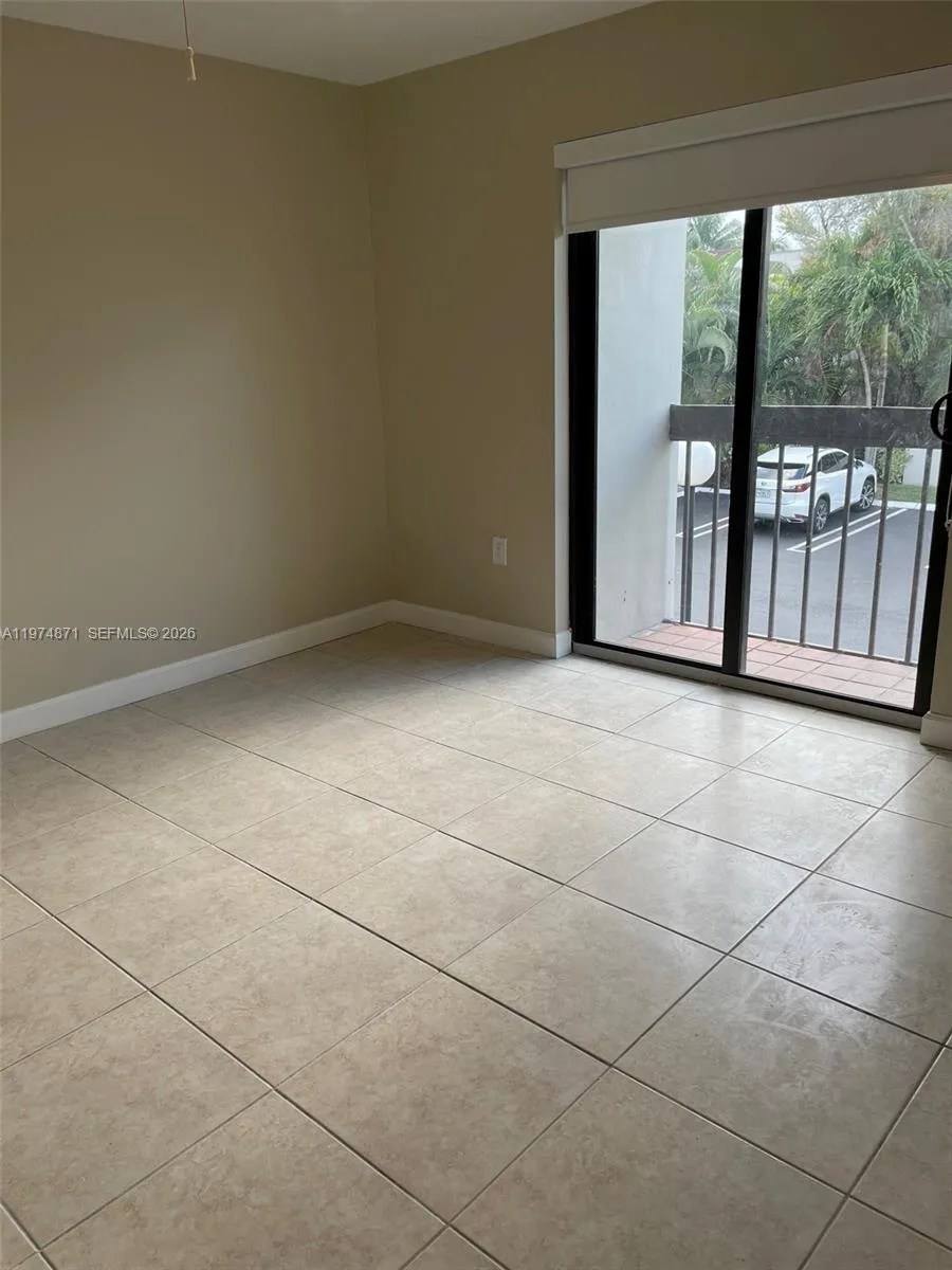 4702 Sw 67th Ave O19, Miami, Florida 33155, Miami, Florida 33155, 2 Bedrooms Bedrooms, ,2 BathroomsBathrooms,Residential Lease,For Rent,4702 Sw 67th Ave O19, Miami, Florida 33155,A11974871