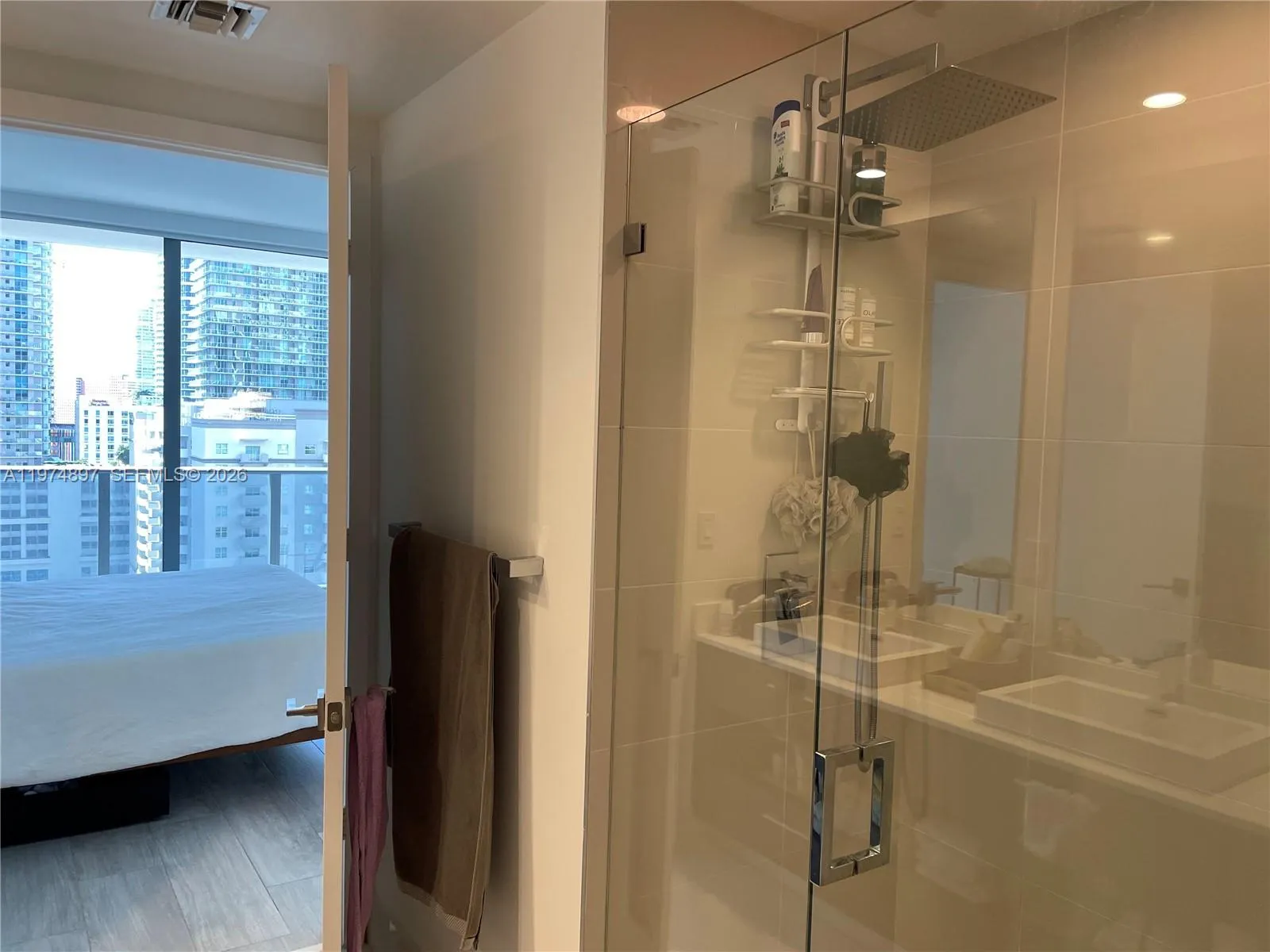 45 Sw 9th St 1206, Miami, Florida 33130, Miami, Florida 33130, 2 Bedrooms Bedrooms, ,2 BathroomsBathrooms,Residential,For Sale,45 Sw 9th St 1206, Miami, Florida 33130,A11974897