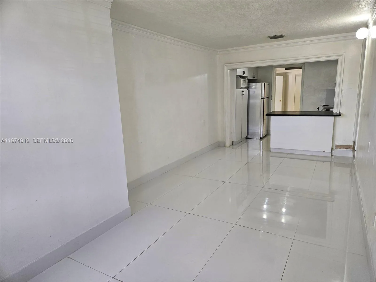 131 Sw 53rd Ct 2, Miami, Florida 33134, Miami, Florida 33134, 4 Bedrooms Bedrooms, ,3 BathroomsBathrooms,Residential Lease,For Rent,131 Sw 53rd Ct 2, Miami, Florida 33134,A11974912