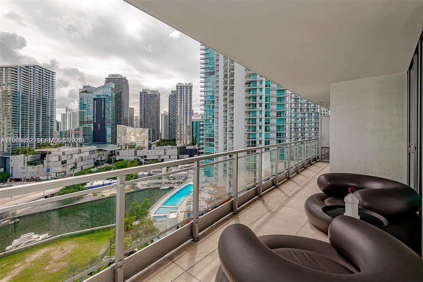 90 Sw 3rd St 2002, Miami, Florida 33130, Miami, Florida 33130, 2 Bedrooms Bedrooms, ,2 BathroomsBathrooms,Residential Lease,For Rent,90 Sw 3rd St 2002, Miami, Florida 33130,A11974652