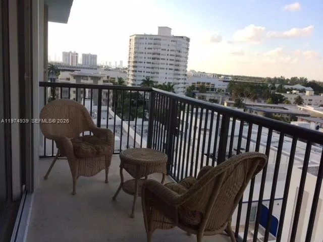 1800 Collins Av 9a, Miami Beach, Florida 33139, Miami Beach, Florida 33139, 2 Bedrooms Bedrooms, ,2 BathroomsBathrooms,Residential Lease,For Rent,1800 Collins Av 9a, Miami Beach, Florida 33139,A11974939