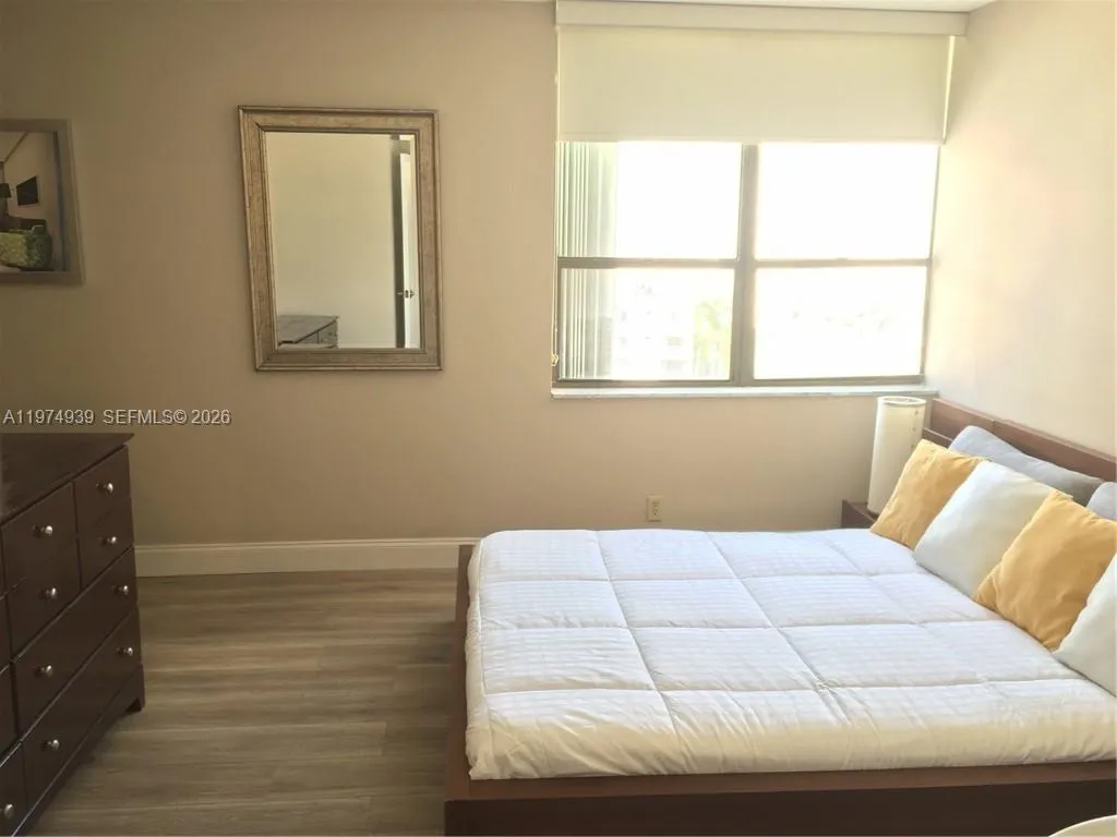 1800 Collins Av 9a, Miami Beach, Florida 33139, Miami Beach, Florida 33139, 2 Bedrooms Bedrooms, ,2 BathroomsBathrooms,Residential Lease,For Rent,1800 Collins Av 9a, Miami Beach, Florida 33139,A11974939