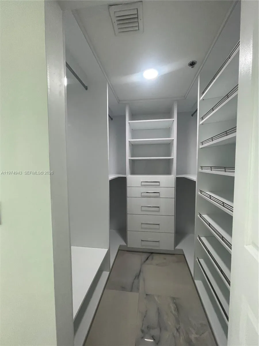 2681 N Flamingo Rd 401s, Sunrise, Florida 33323, Sunrise, Florida 33323, 3 Bedrooms Bedrooms, ,3 BathroomsBathrooms,Residential Lease,For Rent,2681 N Flamingo Rd 401s, Sunrise, Florida 33323,A11974943