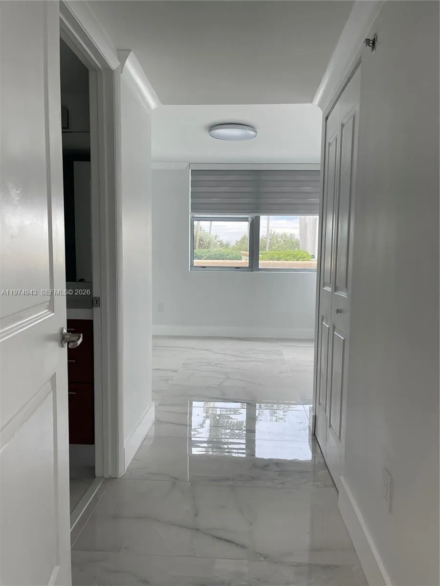 2681 N Flamingo Rd 401s, Sunrise, Florida 33323, Sunrise, Florida 33323, 3 Bedrooms Bedrooms, ,3 BathroomsBathrooms,Residential Lease,For Rent,2681 N Flamingo Rd 401s, Sunrise, Florida 33323,A11974943