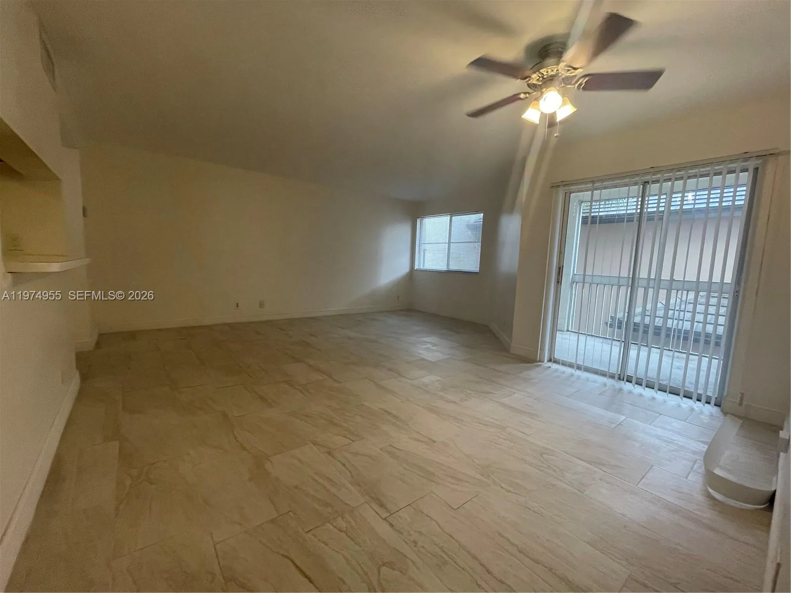 9701 Westview Dr 1424, Coral Springs, Florida 3307, Coral Springs, Florida 33076, 1 Bedroom Bedrooms, ,1 BathroomBathrooms,Residential Lease,For Rent,9701 Westview Dr 1424, Coral Springs, Florida 3307,A11974955