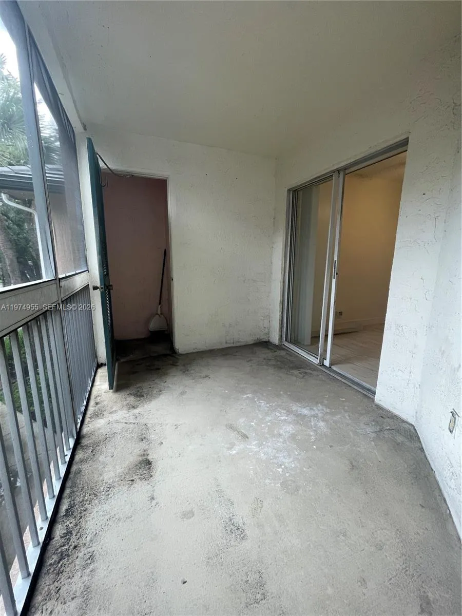 9701 Westview Dr 1424, Coral Springs, Florida 3307, Coral Springs, Florida 33076, 1 Bedroom Bedrooms, ,1 BathroomBathrooms,Residential Lease,For Rent,9701 Westview Dr 1424, Coral Springs, Florida 3307,A11974955