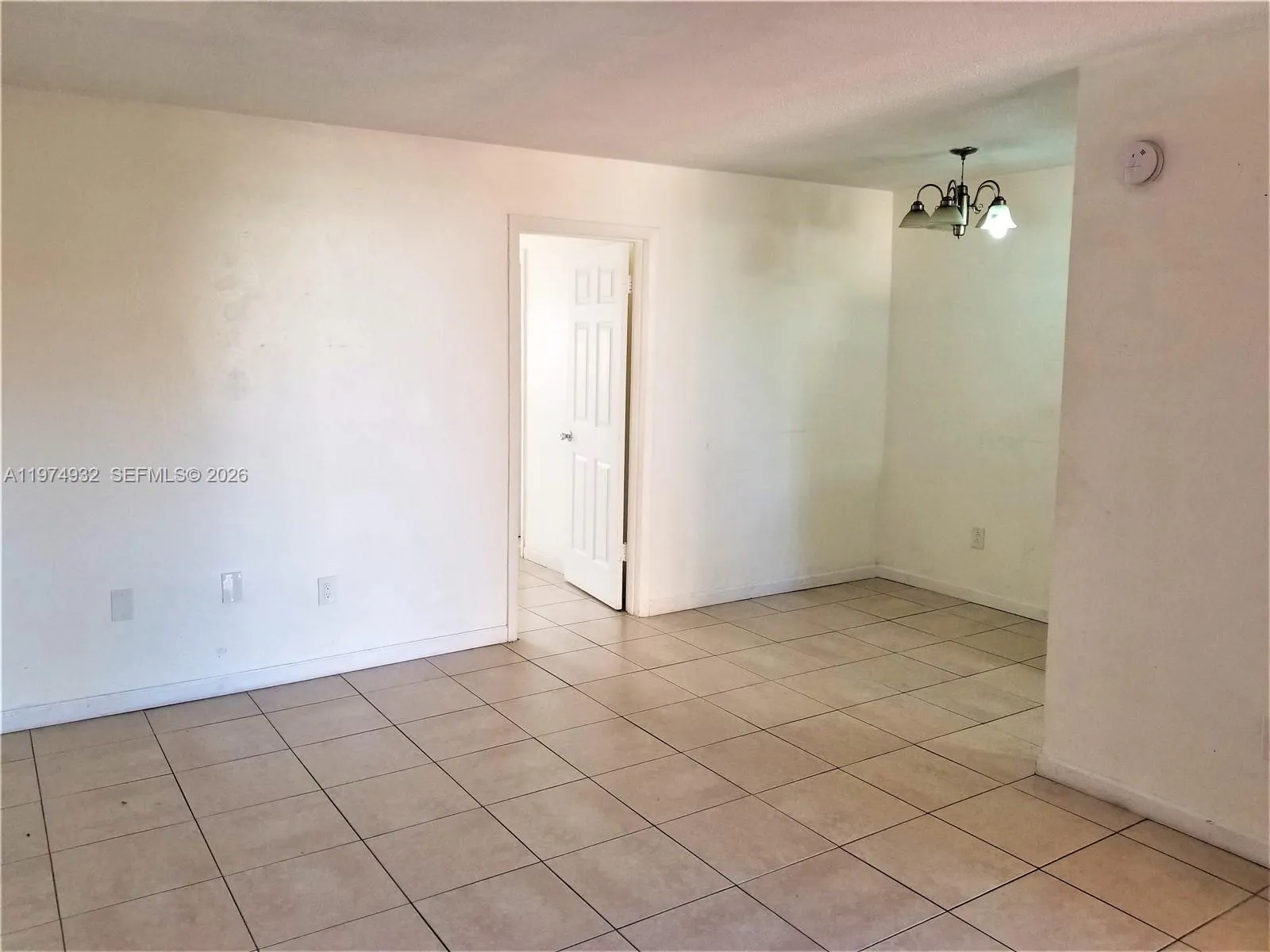 50 W 4th St 13, Hialeah, Florida 33010, Hialeah, Florida 33010, 1 Bedroom Bedrooms, ,1 BathroomBathrooms,Residential Lease,For Rent,50 W 4th St 13, Hialeah, Florida 33010,A11974932