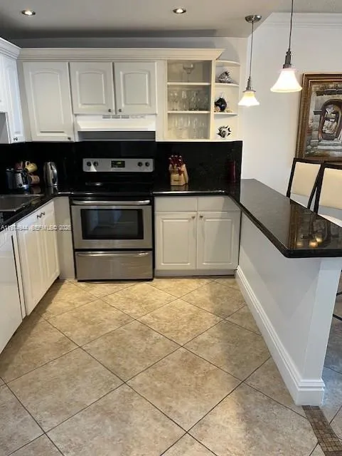 19370 Collins Ave 705, Sunny Isles Beach, Florida, Sunny Isles Beach, Florida 33160, 1 Bedroom Bedrooms, ,1 BathroomBathrooms,Residential Lease,For Rent,19370 Collins Ave 705, Sunny Isles Beach, Florida ,A11974944