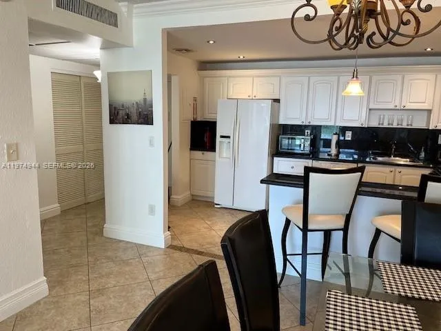 19370 Collins Ave 705, Sunny Isles Beach, Florida, Sunny Isles Beach, Florida 33160, 1 Bedroom Bedrooms, ,1 BathroomBathrooms,Residential Lease,For Rent,19370 Collins Ave 705, Sunny Isles Beach, Florida ,A11974944