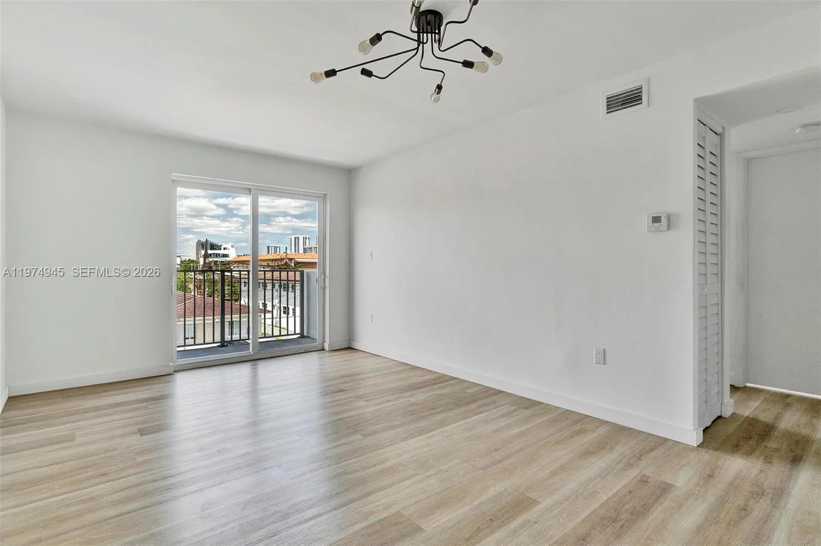 620 Sw 10th St 204, Miami, Florida 33130, Miami, Florida 33130, 2 Bedrooms Bedrooms, ,1 BathroomBathrooms,Residential Lease,For Rent,620 Sw 10th St 204, Miami, Florida 33130,A11974945