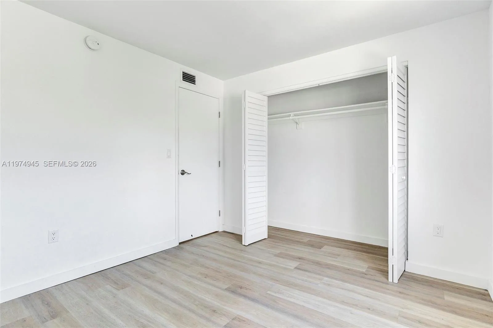 620 Sw 10th St 204, Miami, Florida 33130, Miami, Florida 33130, 2 Bedrooms Bedrooms, ,1 BathroomBathrooms,Residential Lease,For Rent,620 Sw 10th St 204, Miami, Florida 33130,A11974945