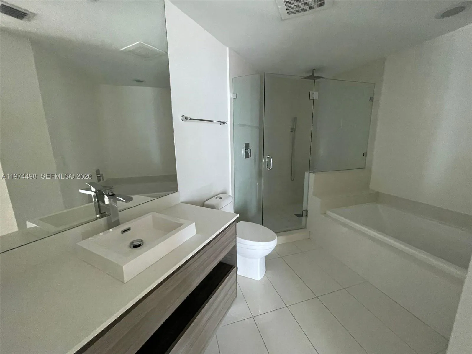 1100 S Miami Ave 2301, Miami, Florida 33130, Miami, Florida 33130, 2 Bedrooms Bedrooms, ,2 BathroomsBathrooms,Residential Lease,For Rent,1100 S Miami Ave 2301, Miami, Florida 33130,A11974498