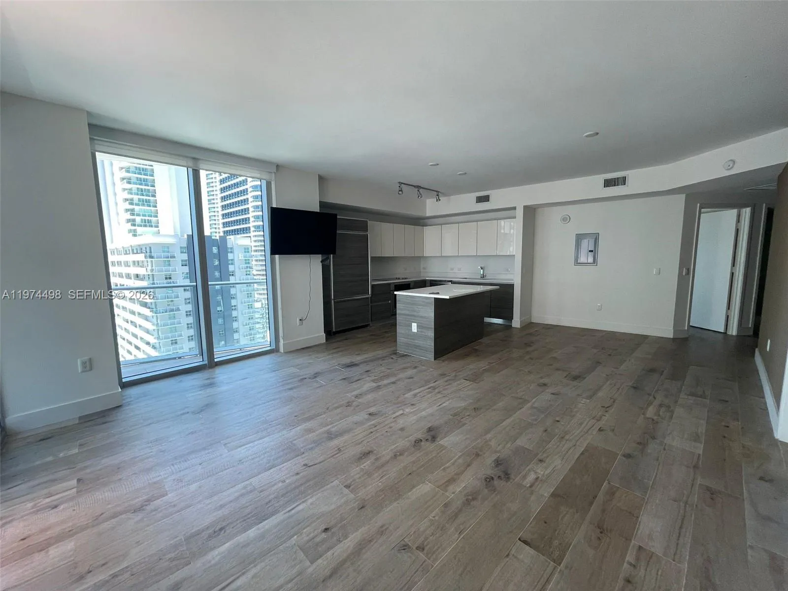 1100 S Miami Ave 2301, Miami, Florida 33130, Miami, Florida 33130, 2 Bedrooms Bedrooms, ,2 BathroomsBathrooms,Residential Lease,For Rent,1100 S Miami Ave 2301, Miami, Florida 33130,A11974498