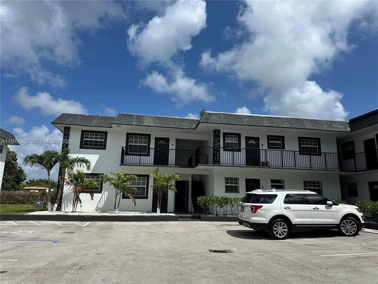 5621 Sw 36th Ct 201, Davie, Florida 33314, Davie, Florida 33314, 2 Bedrooms Bedrooms, ,1 BathroomBathrooms,Residential Lease,For Rent,5621 Sw 36th Ct 201, Davie, Florida 33314,A11974958