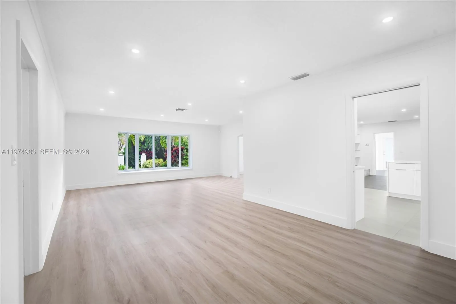 8265 Sw 145th St, Palmetto Bay, Florida 33158, Palmetto Bay, Florida 33158, 4 Bedrooms Bedrooms, ,2 BathroomsBathrooms,Residential Lease,For Rent,8265 Sw 145th St, Palmetto Bay, Florida 33158,A11974983