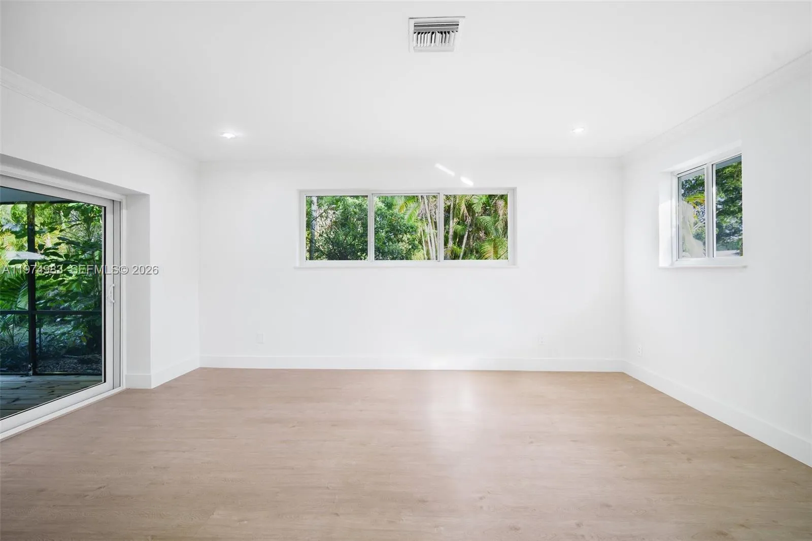 8265 Sw 145th St, Palmetto Bay, Florida 33158, Palmetto Bay, Florida 33158, 4 Bedrooms Bedrooms, ,2 BathroomsBathrooms,Residential Lease,For Rent,8265 Sw 145th St, Palmetto Bay, Florida 33158,A11974983