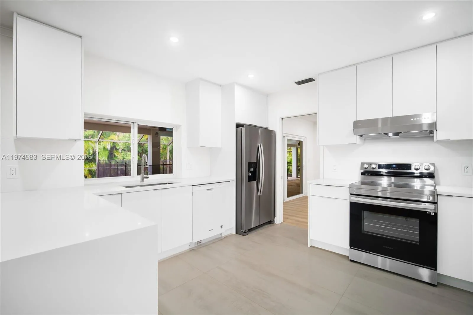 8265 Sw 145th St, Palmetto Bay, Florida 33158, Palmetto Bay, Florida 33158, 4 Bedrooms Bedrooms, ,2 BathroomsBathrooms,Residential Lease,For Rent,8265 Sw 145th St, Palmetto Bay, Florida 33158,A11974983