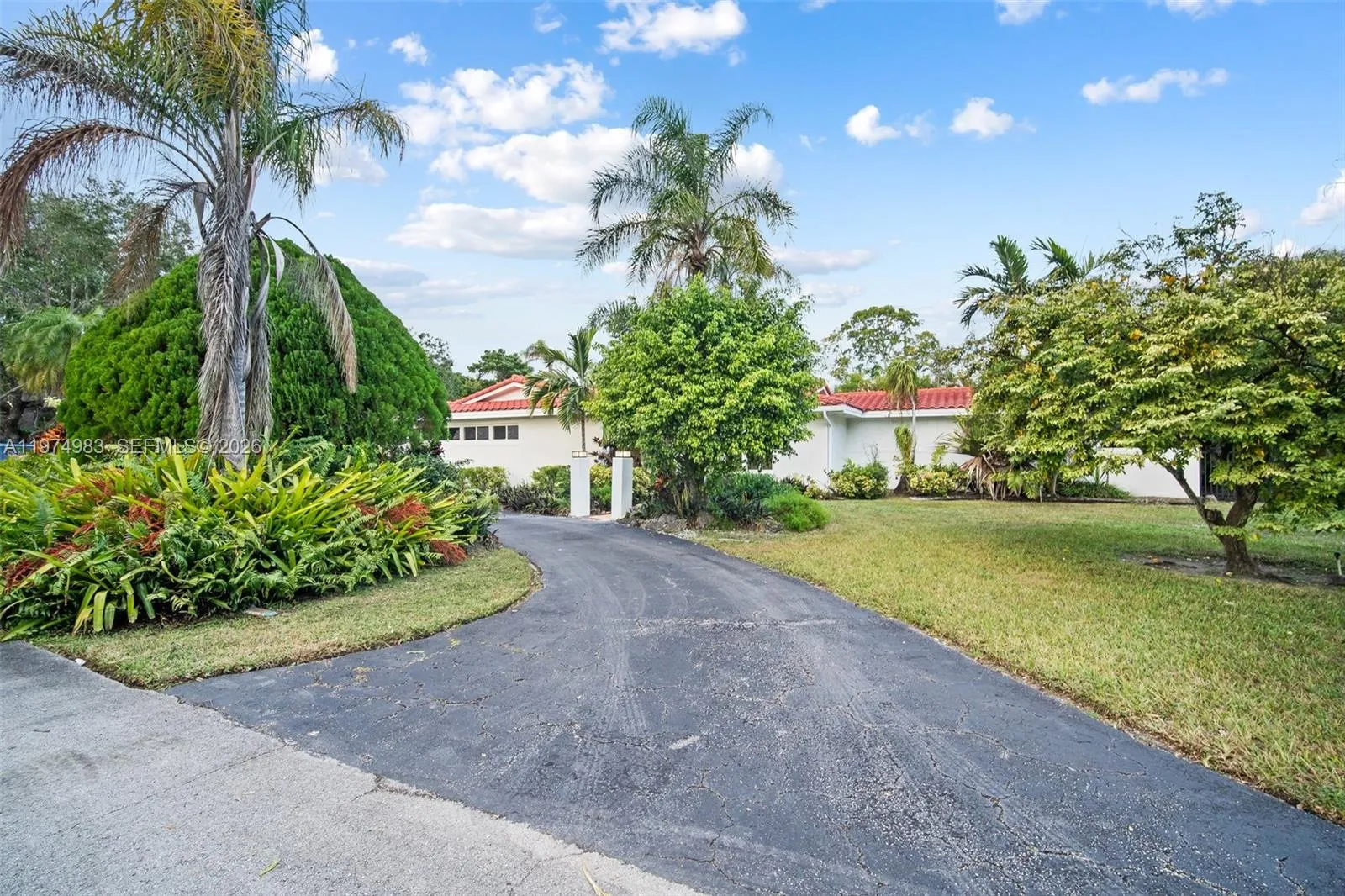 8265 Sw 145th St, Palmetto Bay, Florida 33158, Palmetto Bay, Florida 33158, 4 Bedrooms Bedrooms, ,2 BathroomsBathrooms,Residential Lease,For Rent,8265 Sw 145th St, Palmetto Bay, Florida 33158,A11974983