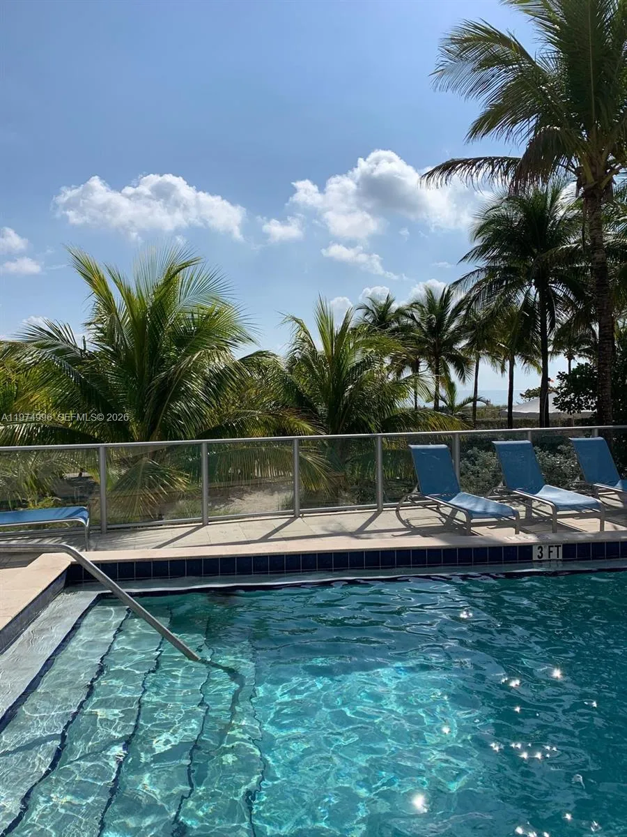 Community pool