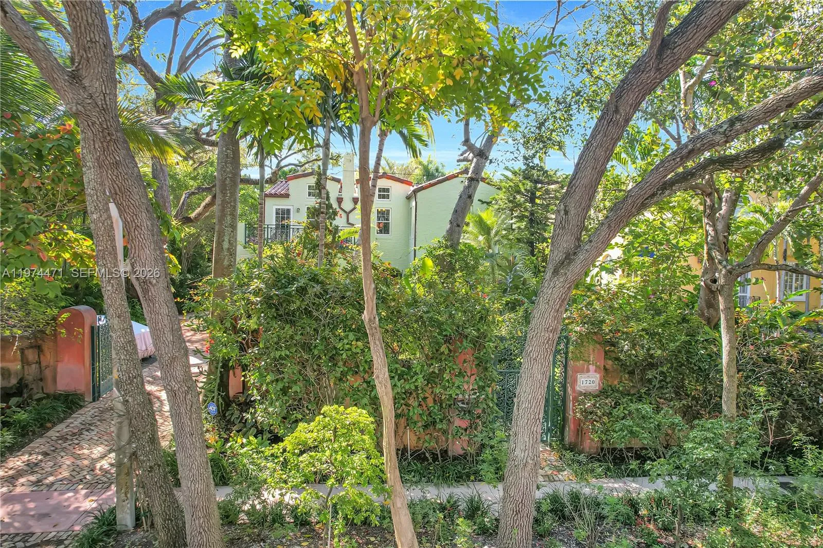 1720 Espanola Dr, Miami, Florida 33133, Miami, Florida 33133, 5 Bedrooms Bedrooms, ,4 BathroomsBathrooms,Residential,For Sale,1720 Espanola Dr, Miami, Florida 33133,A11974471