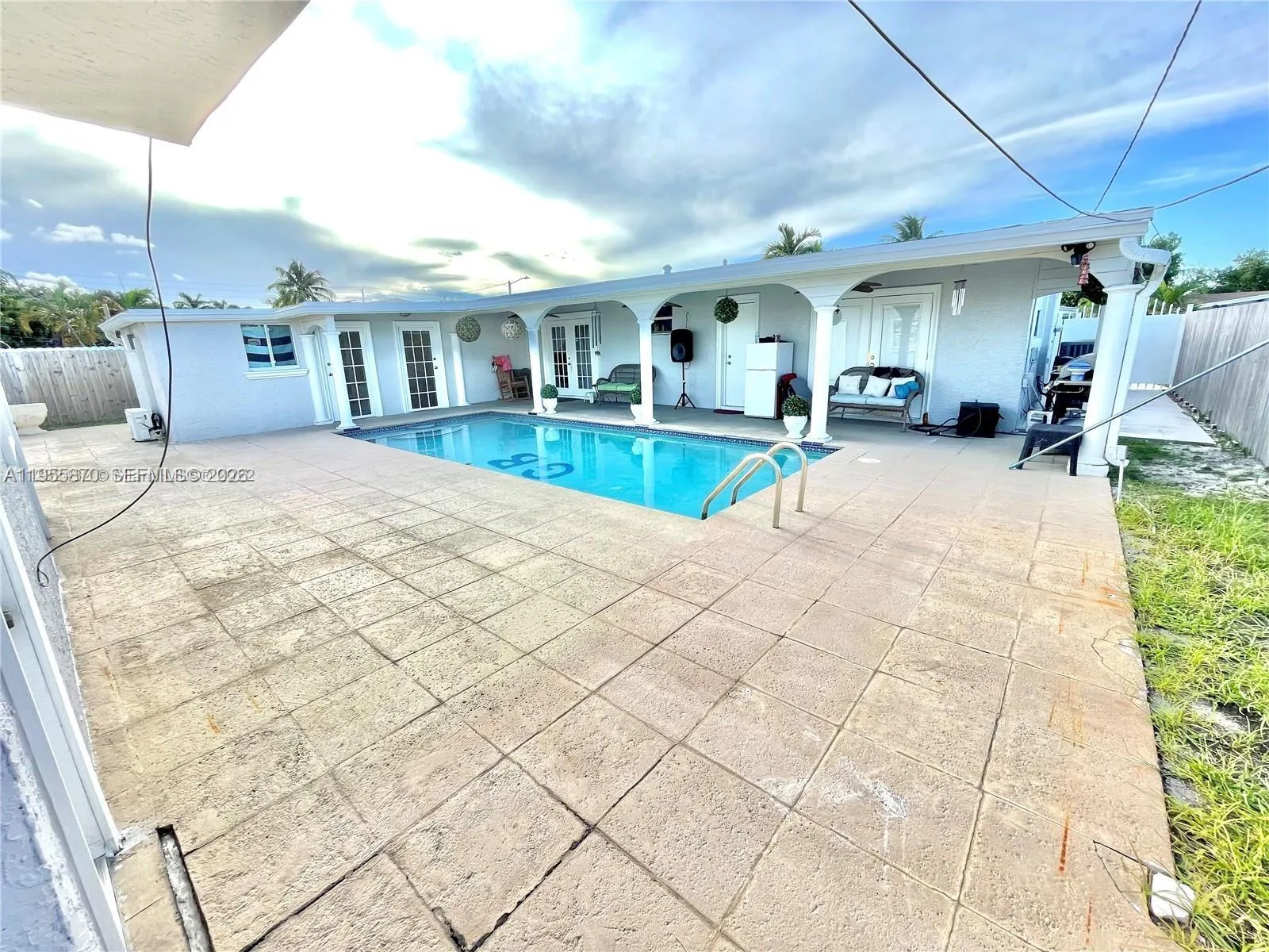 Hollywood, Florida 33024, 3 Bedrooms Bedrooms, ,2 BathroomsBathrooms,Residential Lease,For Rent,A11955870