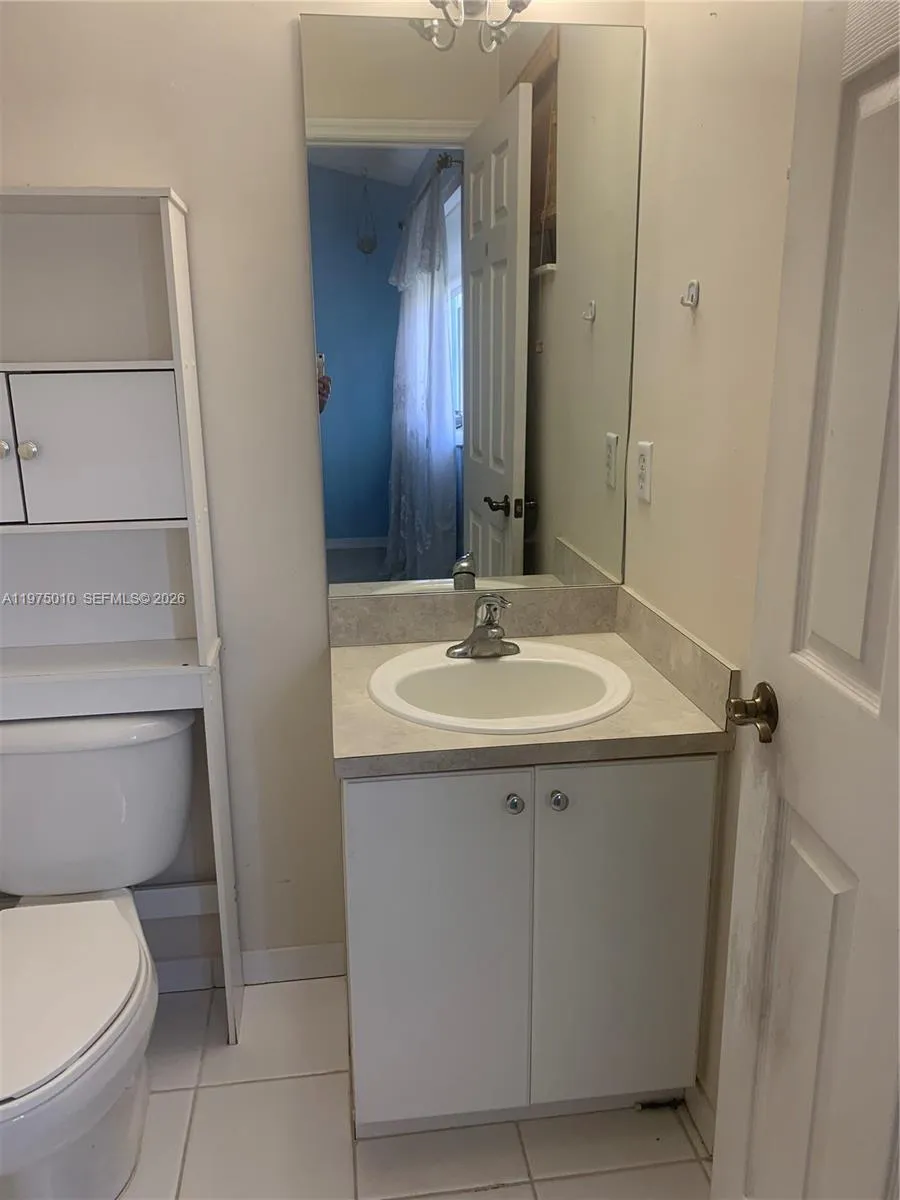 2211 Se 23rd Rd 2211, Homestead, Florida 33035, Homestead, Florida 33035, 2 Bedrooms Bedrooms, ,2 BathroomsBathrooms,Residential Lease,For Rent,2211 Se 23rd Rd 2211, Homestead, Florida 33035,A11975010