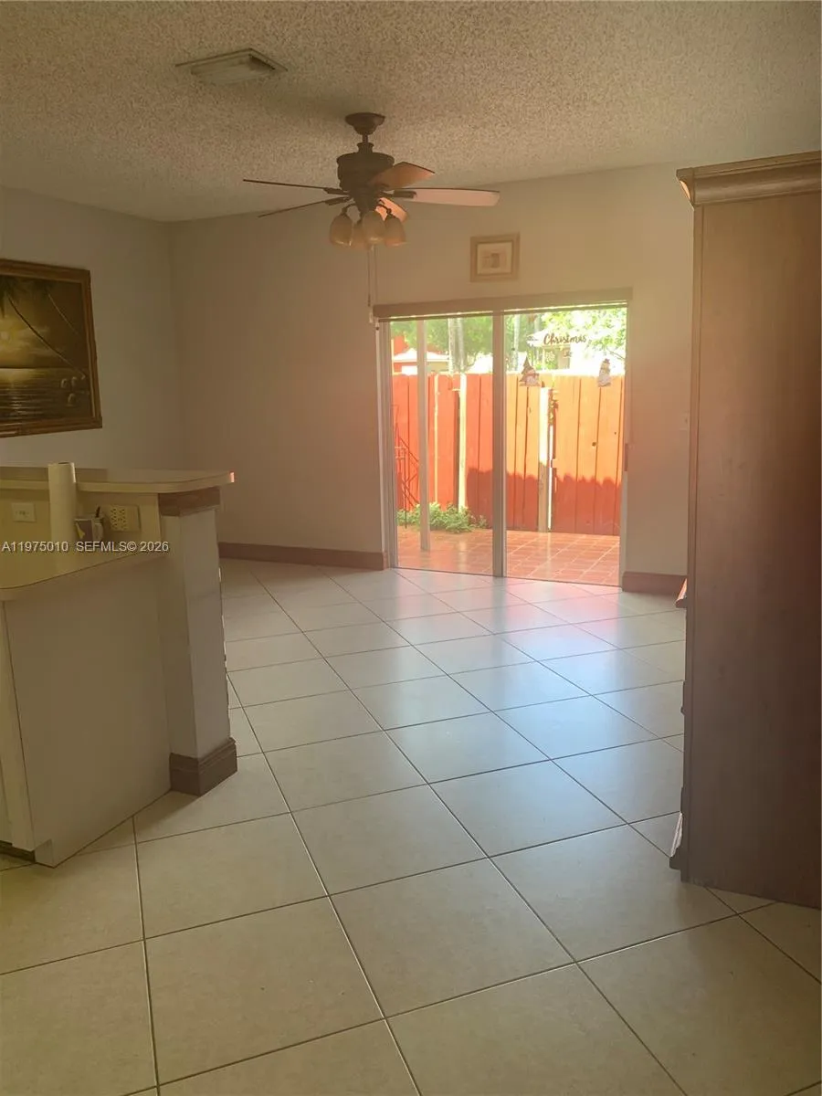 2211 Se 23rd Rd 2211, Homestead, Florida 33035, Homestead, Florida 33035, 2 Bedrooms Bedrooms, ,2 BathroomsBathrooms,Residential Lease,For Rent,2211 Se 23rd Rd 2211, Homestead, Florida 33035,A11975010