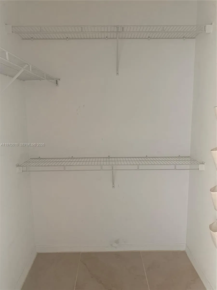 2211 Se 23rd Rd 2211, Homestead, Florida 33035, Homestead, Florida 33035, 2 Bedrooms Bedrooms, ,2 BathroomsBathrooms,Residential Lease,For Rent,2211 Se 23rd Rd 2211, Homestead, Florida 33035,A11975010