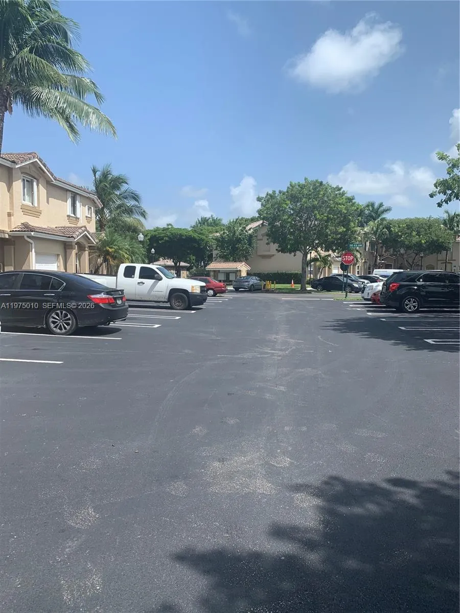 2211 Se 23rd Rd 2211, Homestead, Florida 33035, Homestead, Florida 33035, 2 Bedrooms Bedrooms, ,2 BathroomsBathrooms,Residential Lease,For Rent,2211 Se 23rd Rd 2211, Homestead, Florida 33035,A11975010