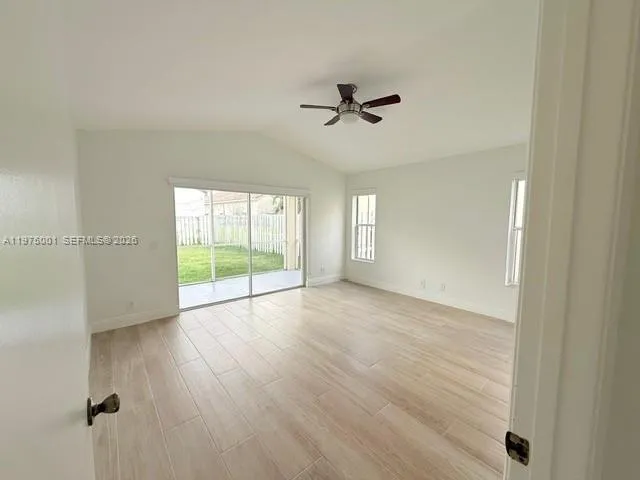 622 Carrington Ln 622, Weston, Florida 33326, Weston, Florida 33326, 4 Bedrooms Bedrooms, ,2 BathroomsBathrooms,Residential Lease,For Rent,622 Carrington Ln 622, Weston, Florida 33326,A11975001