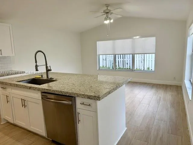 622 Carrington Ln 622, Weston, Florida 33326, Weston, Florida 33326, 4 Bedrooms Bedrooms, ,2 BathroomsBathrooms,Residential Lease,For Rent,622 Carrington Ln 622, Weston, Florida 33326,A11975001