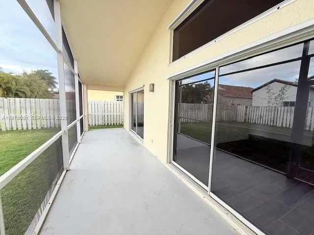 622 Carrington Ln 622, Weston, Florida 33326, Weston, Florida 33326, 4 Bedrooms Bedrooms, ,2 BathroomsBathrooms,Residential Lease,For Rent,622 Carrington Ln 622, Weston, Florida 33326,A11975001