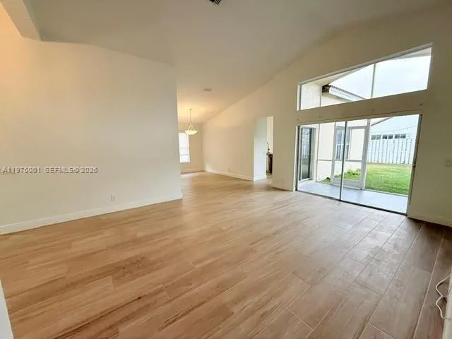 622 Carrington Ln 622, Weston, Florida 33326, Weston, Florida 33326, 4 Bedrooms Bedrooms, ,2 BathroomsBathrooms,Residential Lease,For Rent,622 Carrington Ln 622, Weston, Florida 33326,A11975001