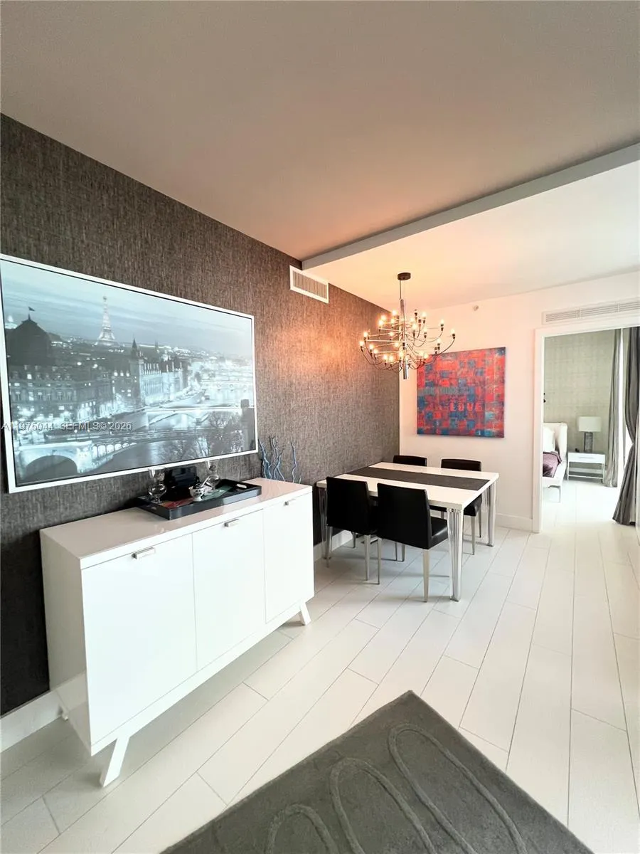 Miami, Florida 33130, 2 Bedrooms Bedrooms, ,2 BathroomsBathrooms,Residential Lease,For Rent,A11975044