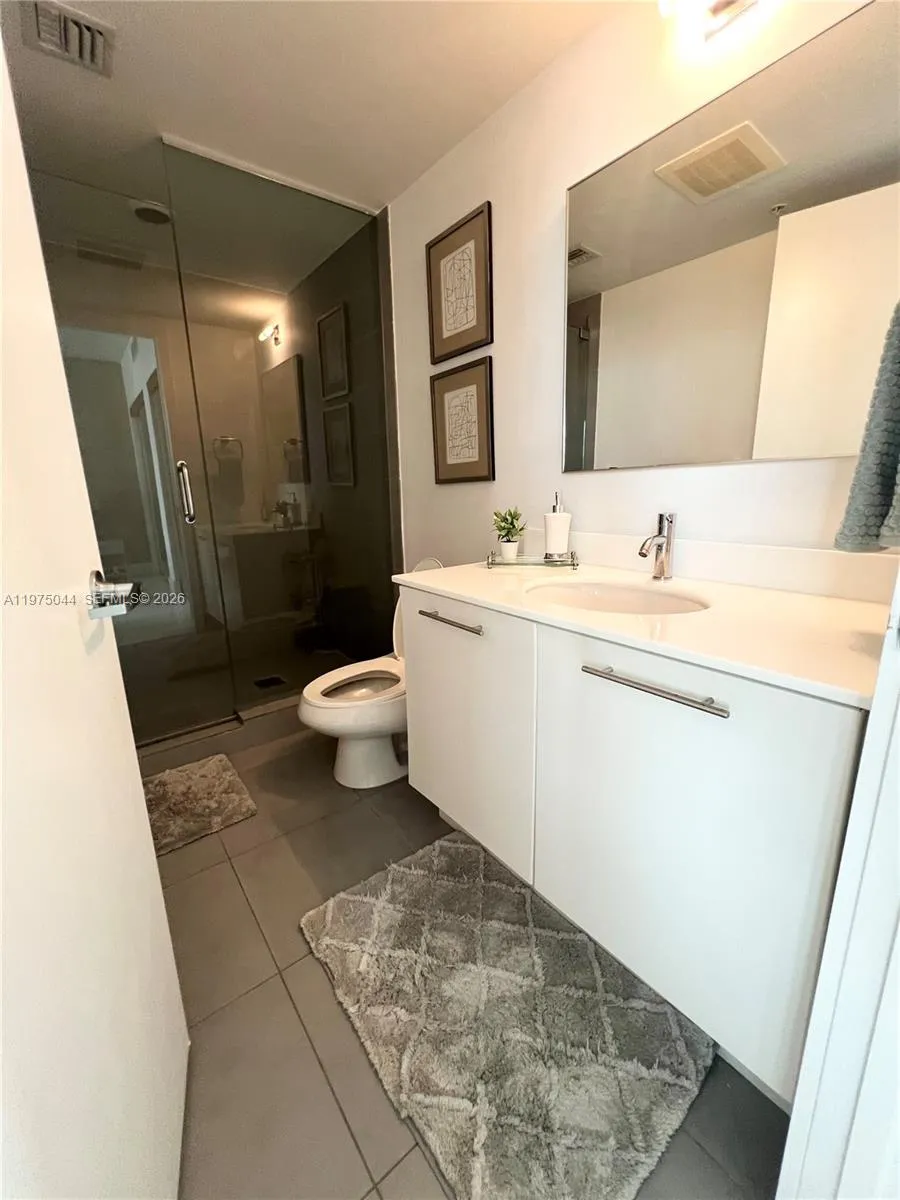 Miami, Florida 33130, 2 Bedrooms Bedrooms, ,2 BathroomsBathrooms,Residential Lease,For Rent,A11975044