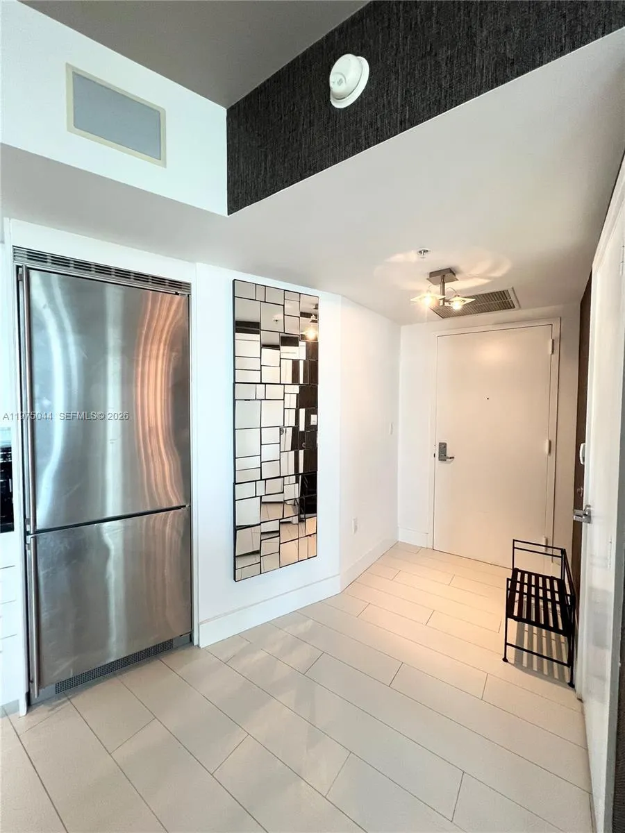Miami, Florida 33130, 2 Bedrooms Bedrooms, ,2 BathroomsBathrooms,Residential Lease,For Rent,A11975044