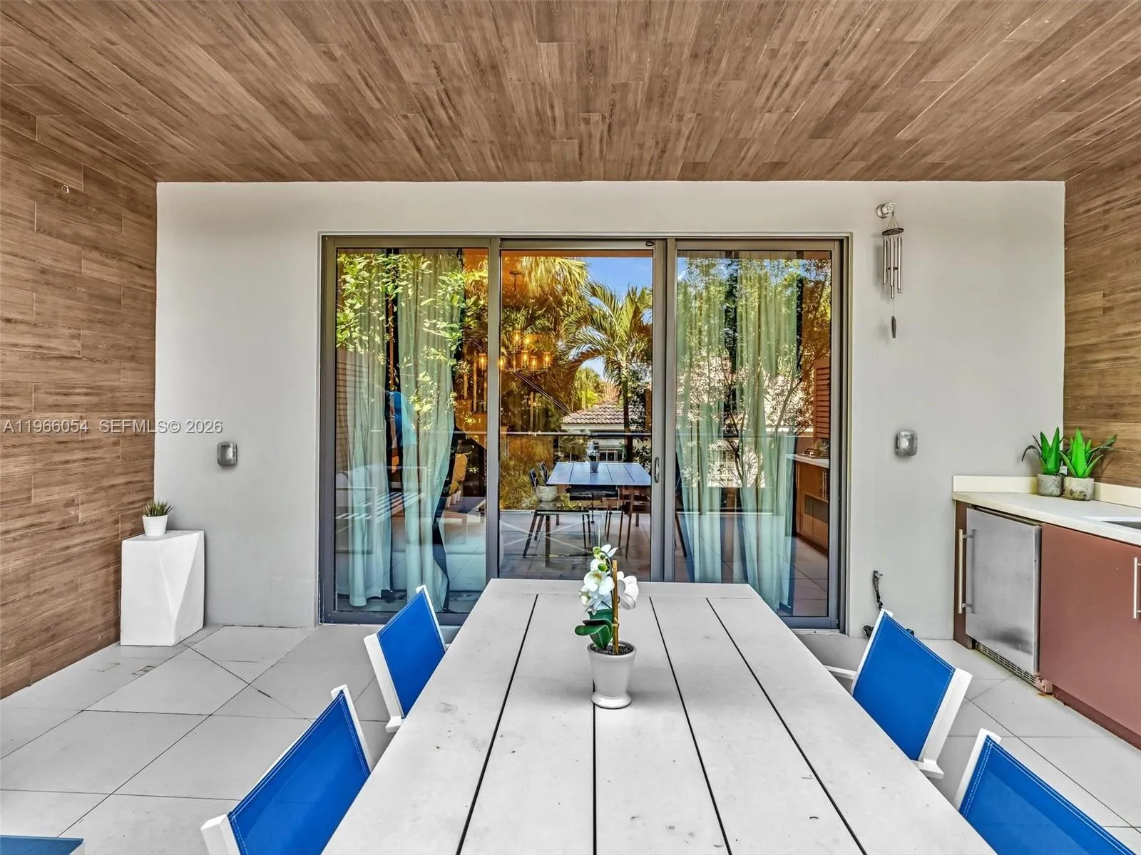 3040 N Ocean Blvd N103, Fort Lauderdale, Florida 3, Fort Lauderdale, Florida 33308, 3 Bedrooms Bedrooms, ,3 BathroomsBathrooms,Residential Lease,For Rent,3040 N Ocean Blvd N103, Fort Lauderdale, Florida 3,A11966054