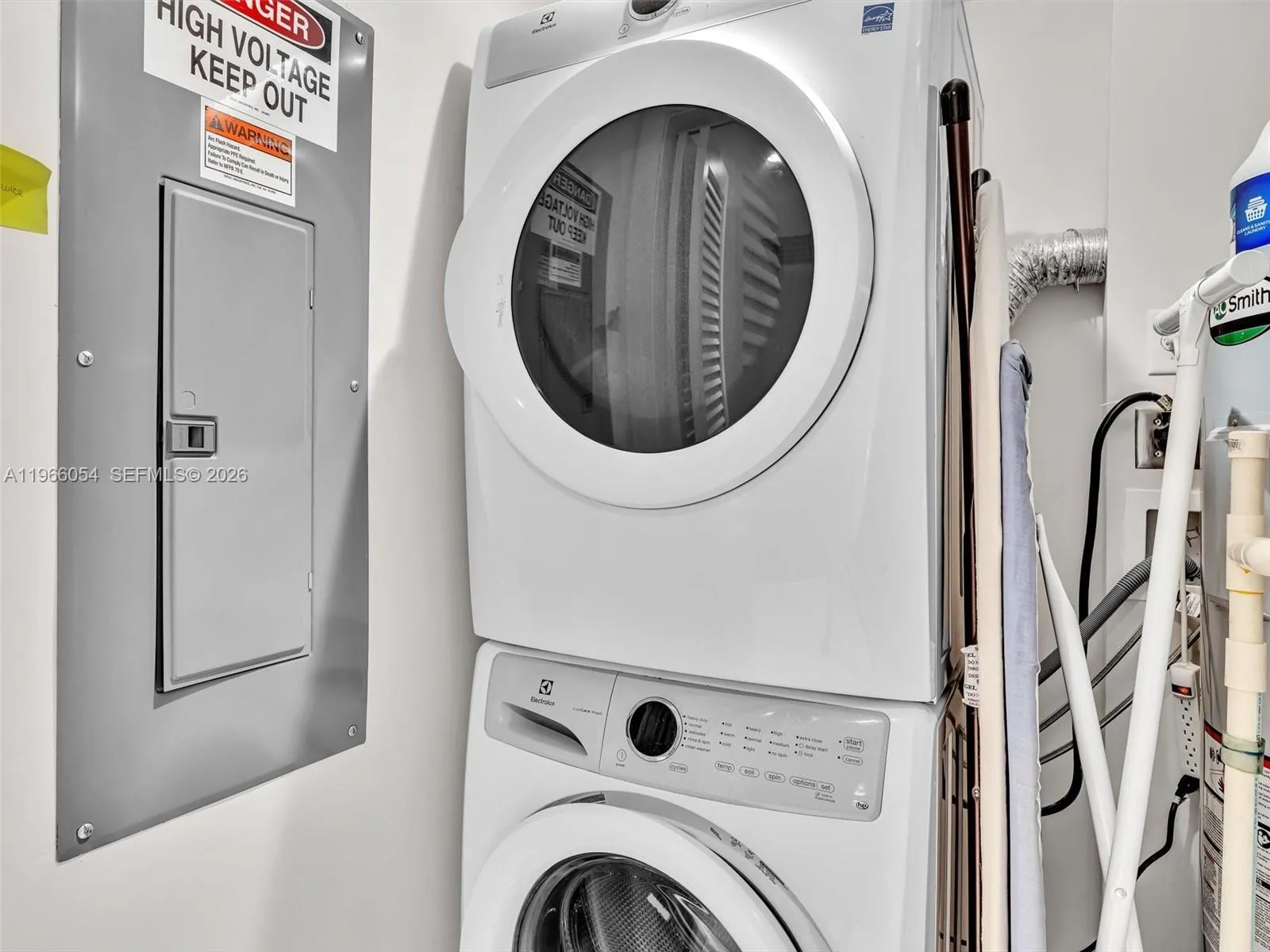 3040 N Ocean Blvd N103, Fort Lauderdale, Florida 3, Fort Lauderdale, Florida 33308, 3 Bedrooms Bedrooms, ,3 BathroomsBathrooms,Residential Lease,For Rent,3040 N Ocean Blvd N103, Fort Lauderdale, Florida 3,A11966054