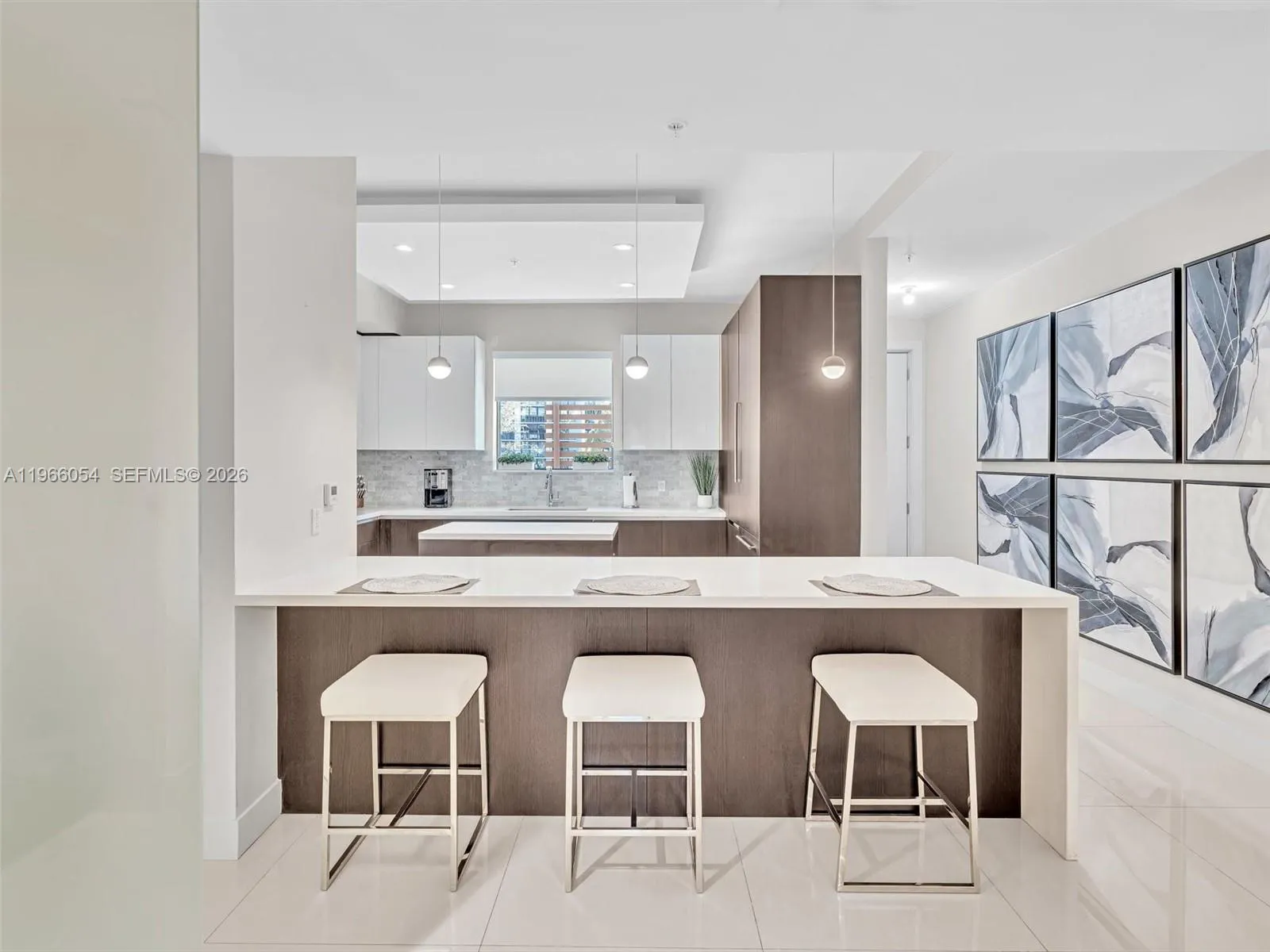 3040 N Ocean Blvd N103, Fort Lauderdale, Florida 3, Fort Lauderdale, Florida 33308, 3 Bedrooms Bedrooms, ,3 BathroomsBathrooms,Residential Lease,For Rent,3040 N Ocean Blvd N103, Fort Lauderdale, Florida 3,A11966054