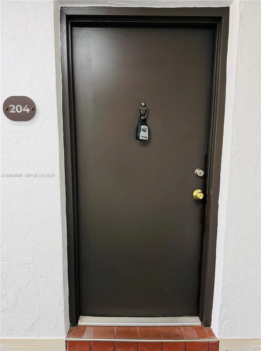 4920 Nw 79th Ave 204, Doral, Florida 33166, Doral, Florida 33166, 2 Bedrooms Bedrooms, ,2 BathroomsBathrooms,Residential Lease,For Rent,4920 Nw 79th Ave 204, Doral, Florida 33166,A11973896