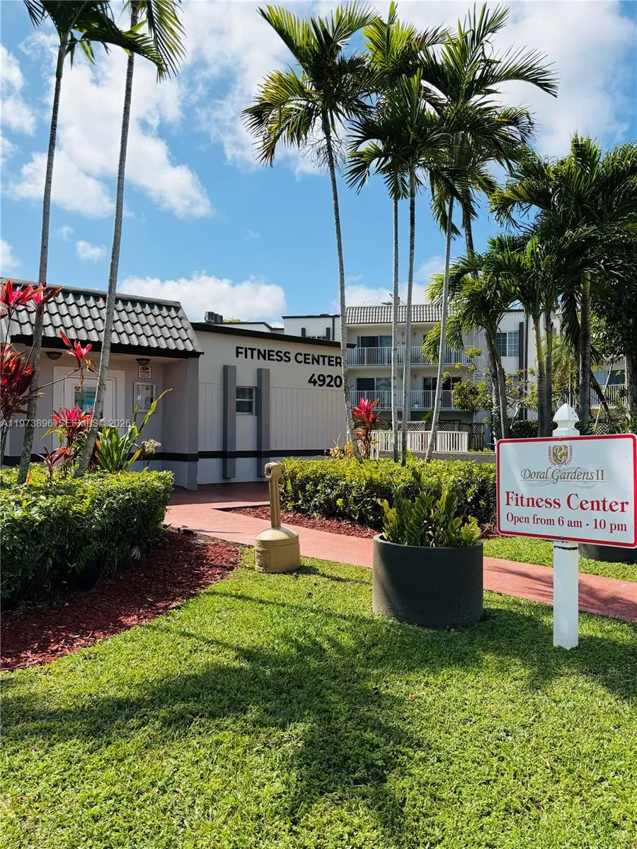 4920 Nw 79th Ave 204, Doral, Florida 33166, Doral, Florida 33166, 2 Bedrooms Bedrooms, ,2 BathroomsBathrooms,Residential Lease,For Rent,4920 Nw 79th Ave 204, Doral, Florida 33166,A11973896