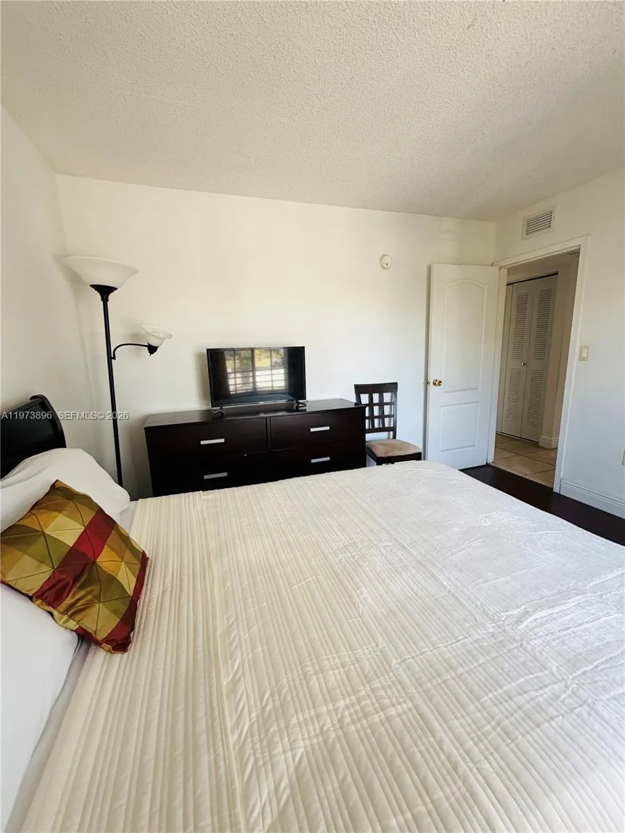 4920 Nw 79th Ave 204, Doral, Florida 33166, Doral, Florida 33166, 2 Bedrooms Bedrooms, ,2 BathroomsBathrooms,Residential Lease,For Rent,4920 Nw 79th Ave 204, Doral, Florida 33166,A11973896