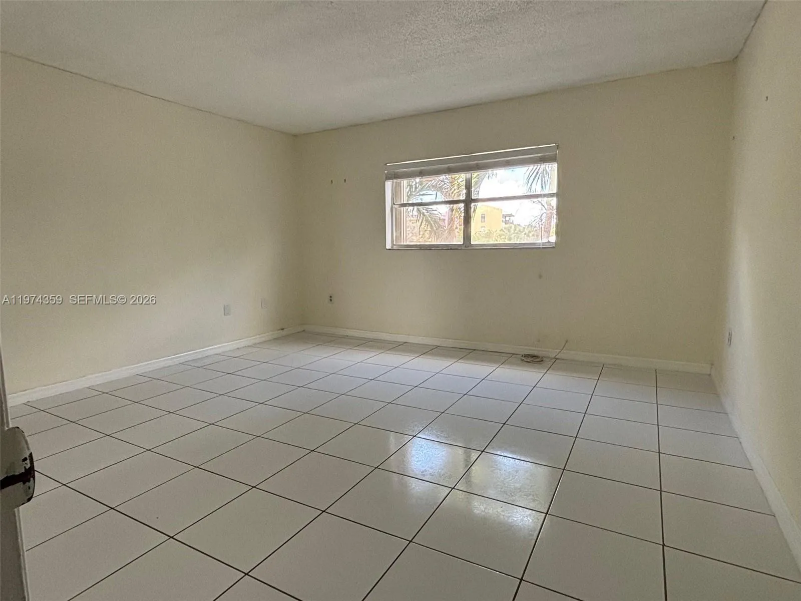 210 Nw 87th Ave L219, Miami, Florida 33172, Miami, Florida 33172, 1 Bedroom Bedrooms, ,1 BathroomBathrooms,Residential Lease,For Rent,210 Nw 87th Ave L219, Miami, Florida 33172,A11974359