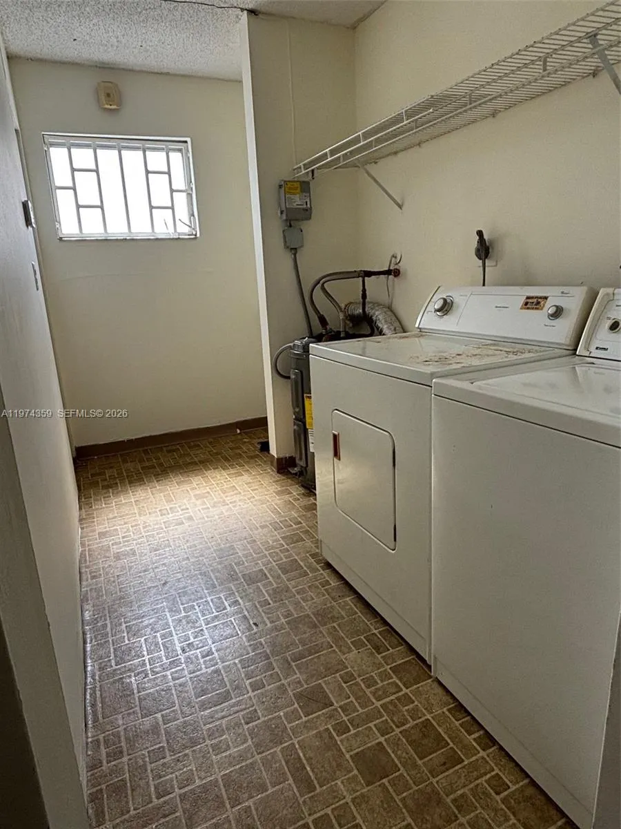 210 Nw 87th Ave L219, Miami, Florida 33172, Miami, Florida 33172, 1 Bedroom Bedrooms, ,1 BathroomBathrooms,Residential Lease,For Rent,210 Nw 87th Ave L219, Miami, Florida 33172,A11974359